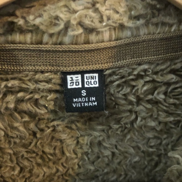 Uniqlo teddy jacket - Picture 3 of 6